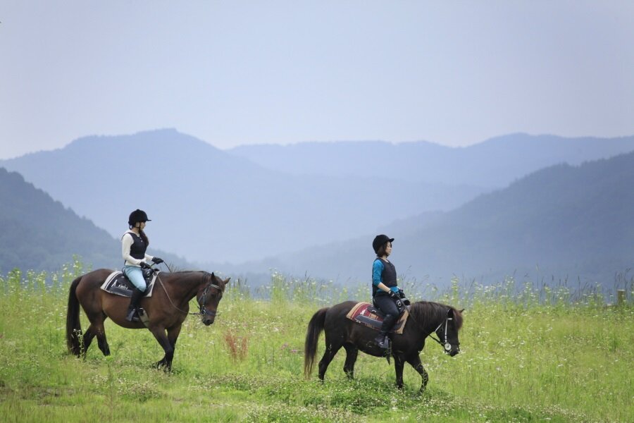 自然に囲まれた美と健康の聖地！多彩なプログラムで心身をリセットできる「天空の庭 天馬夢」