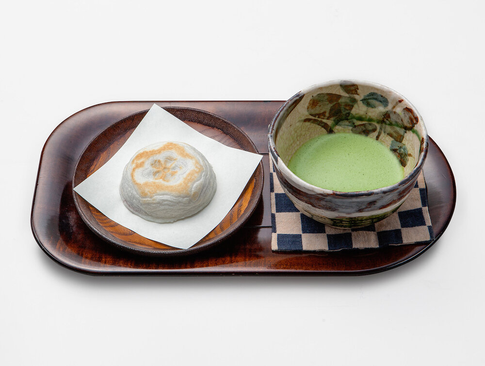 かさの家の梅ヶ枝餅と抹茶セット