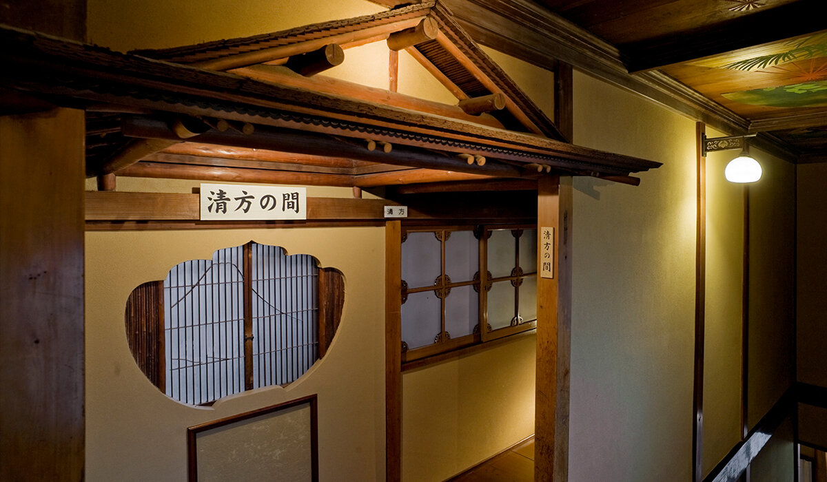 ホテル雅叙園の清方の間