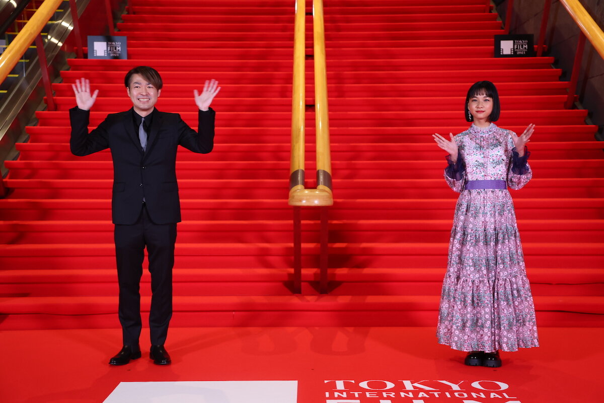 「なぎさ」の古川原壮士監督と女優の山﨑七海さん