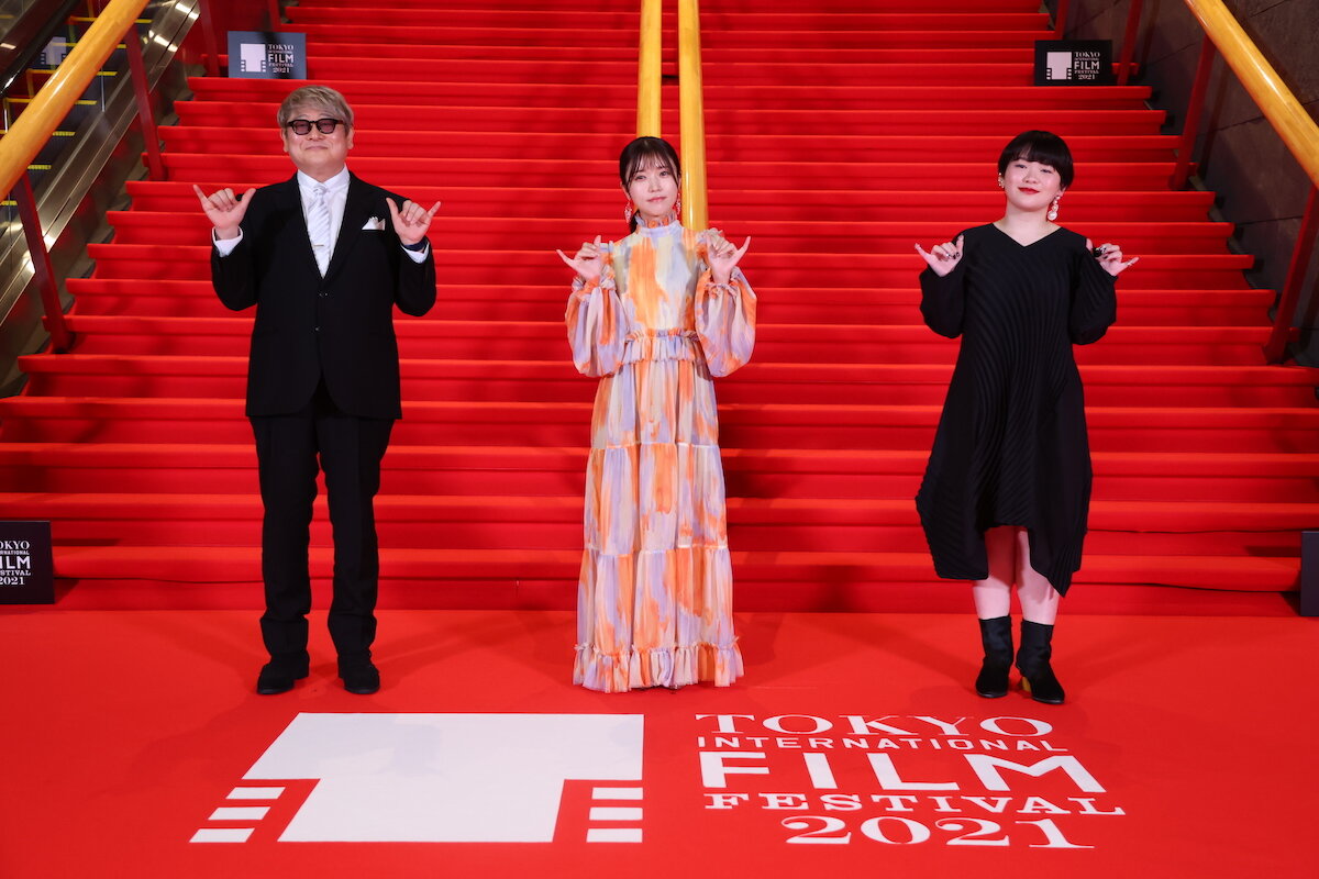 総監督の水島精二さんと女優の美山加恋さんと女優の富田望生さん