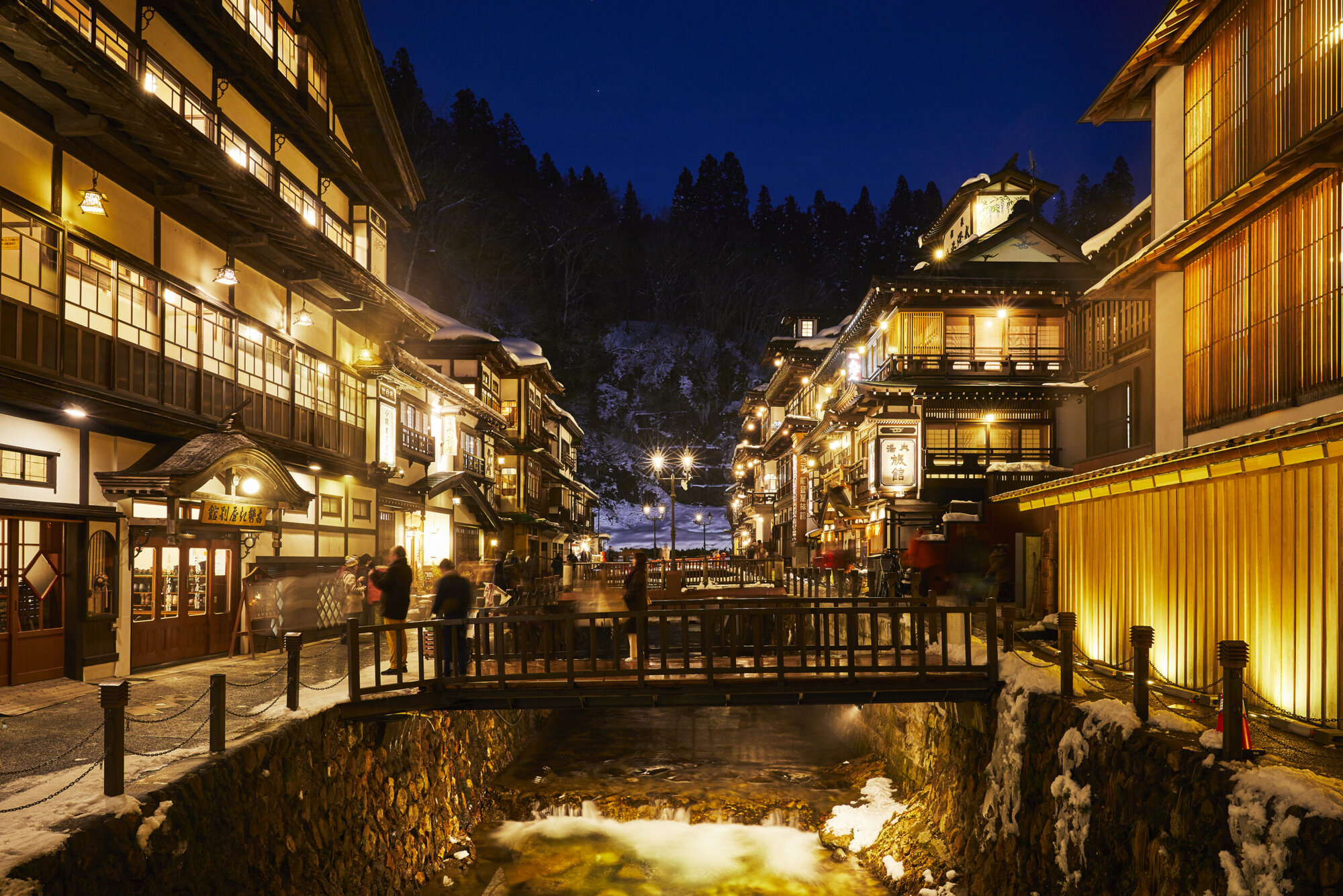 銀山温泉で大正ロマンを感じる旅！厳選・観光スポットや食べ歩きグルメをご紹介