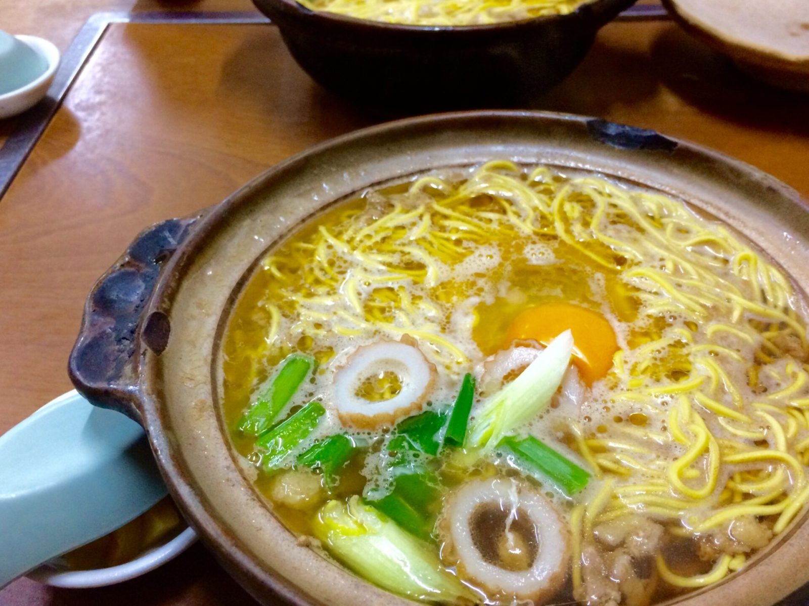 高知県須崎「鍋焼きラーメン」こだわりの食べ方や歴史を紐解く