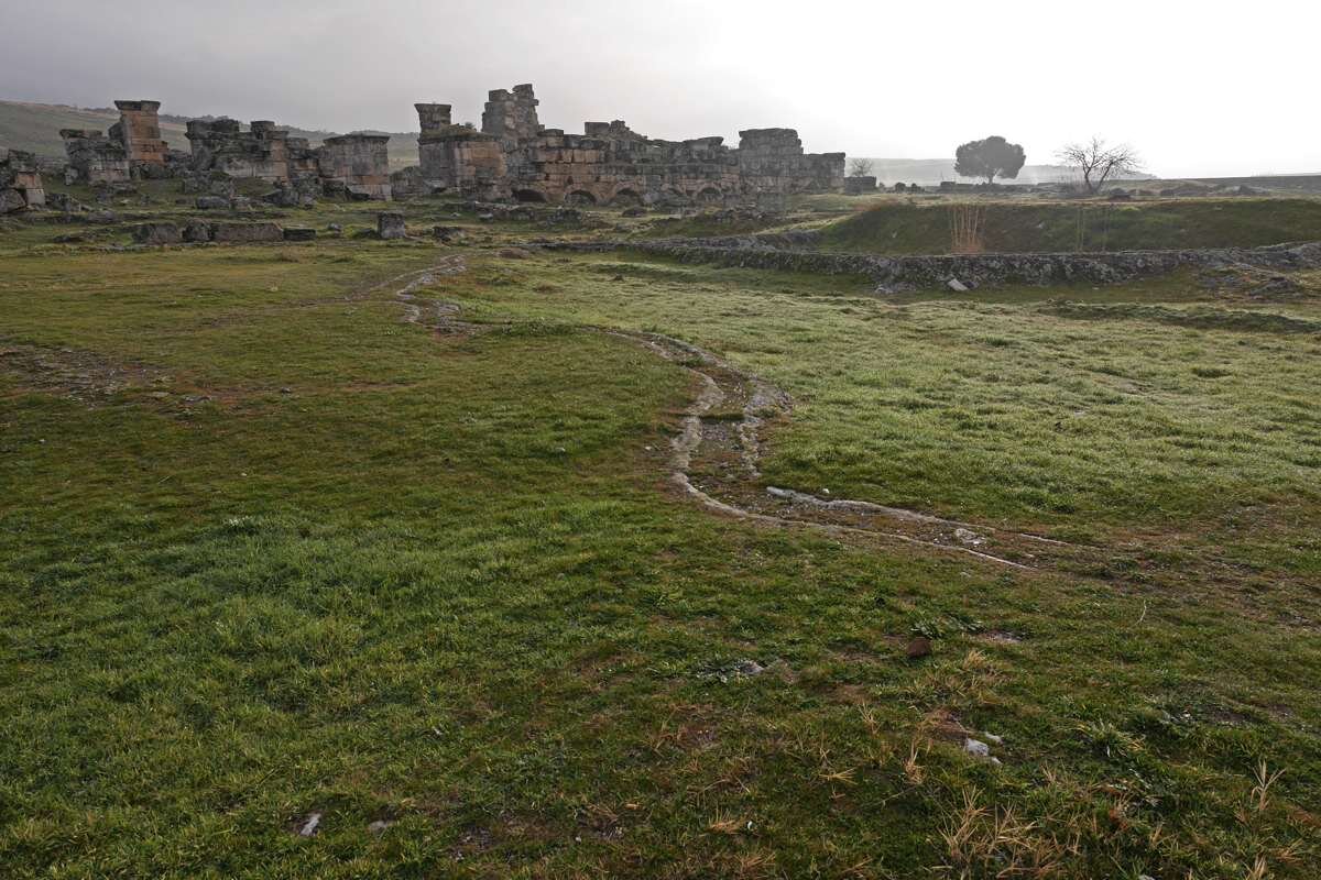 温泉保養地として栄えた古代都市ヒエラポリスの遺跡
