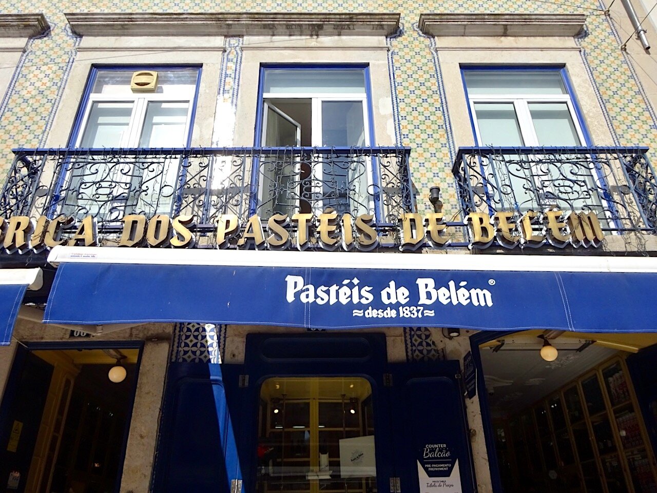 パステル・デ・ナタの有名店、Pastéis de Belém