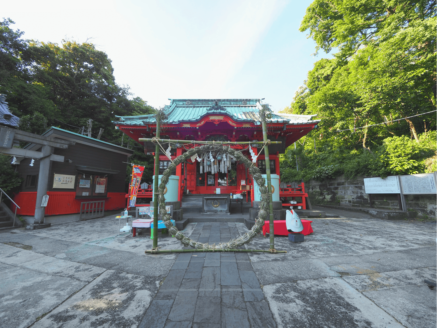 三浦市の海南神社