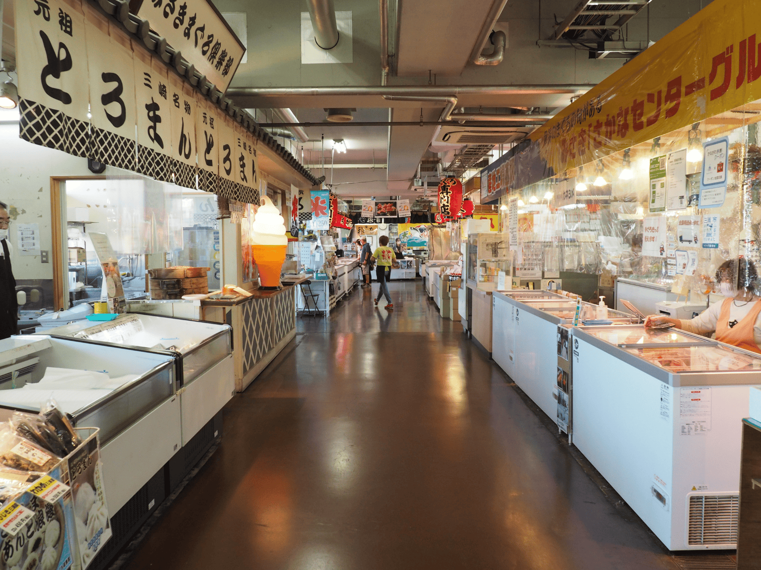 三浦市のうらりマルシェ