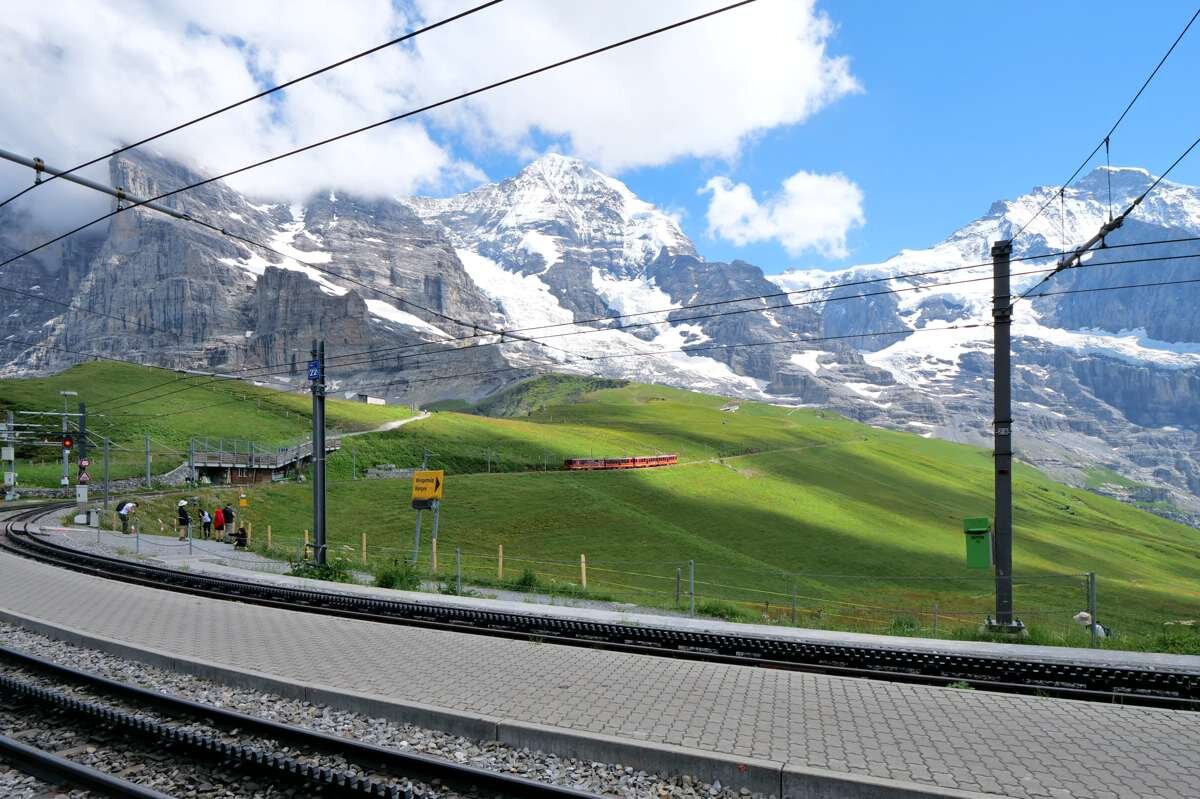 スイスのユングフラウヨッホに向かう登山電車