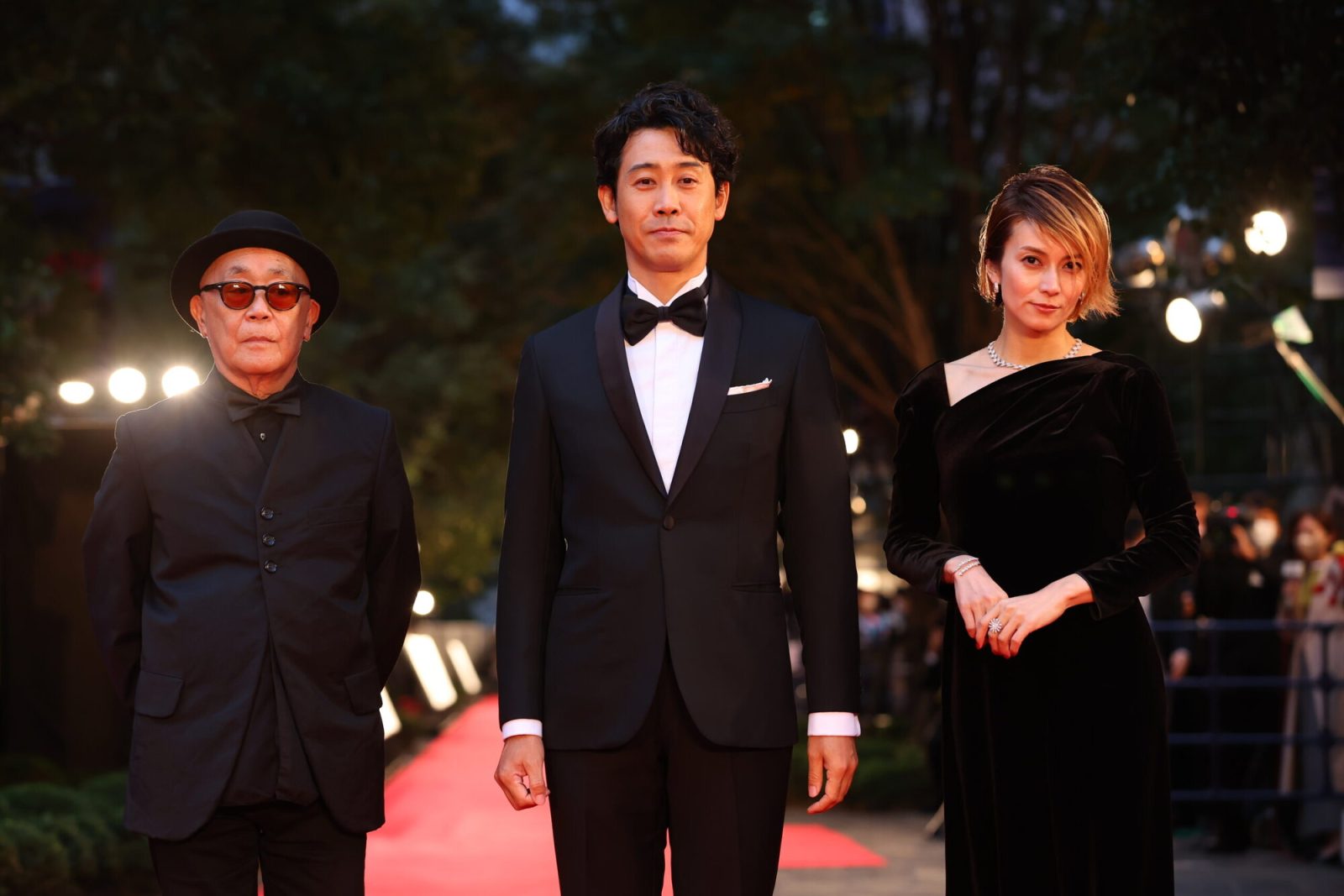 東京国際映画祭に出席した「月の満ち欠け」の監督・俳優陣