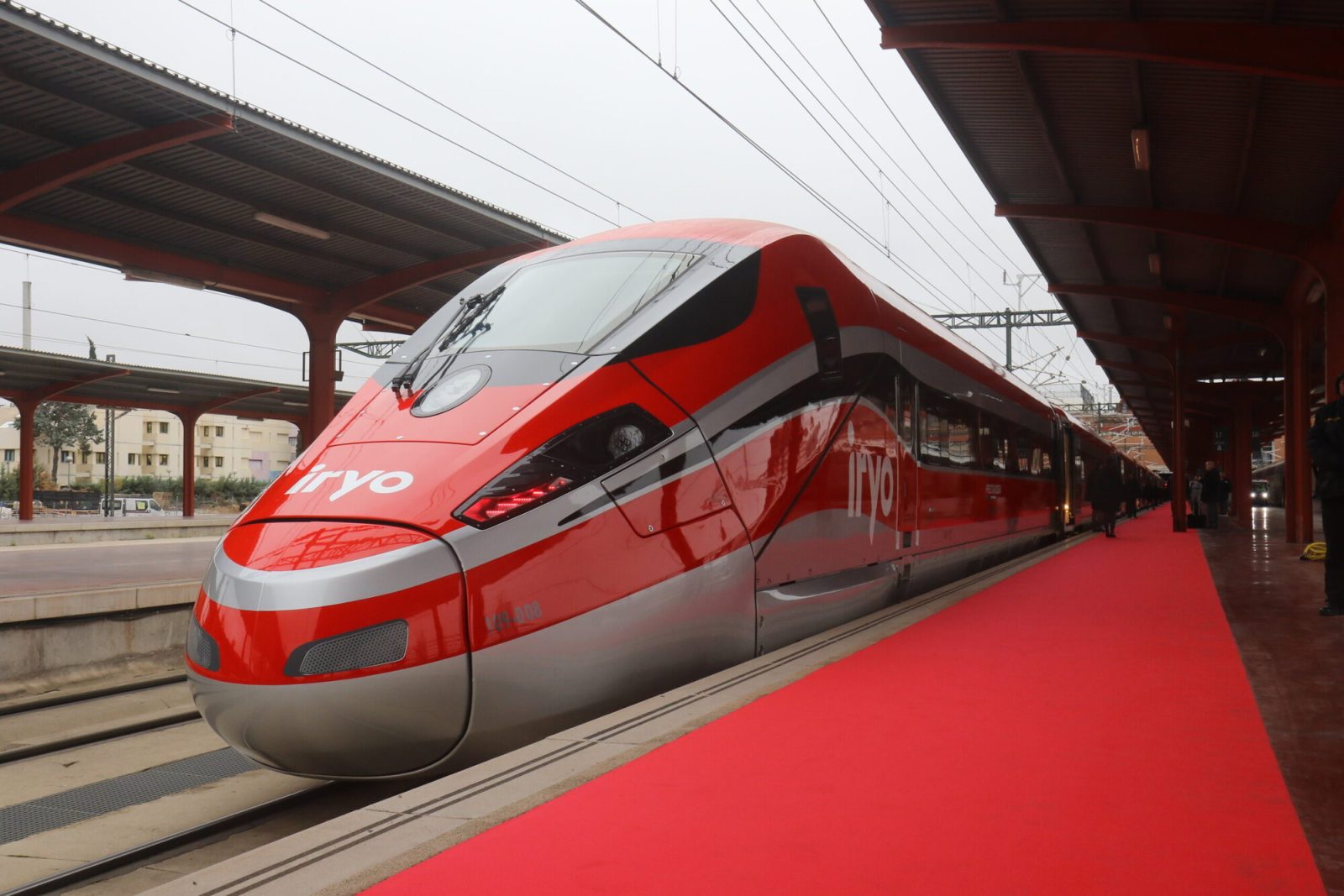 スペインの高速列車iryo
