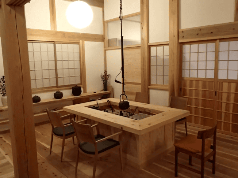 囲炉裏のあるお宿「響きの宿」