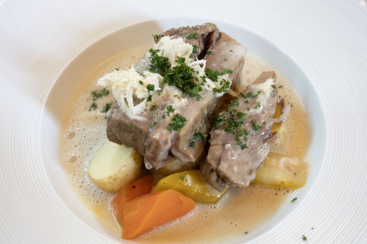 スウェーデン料理牛胸肉の煮込み