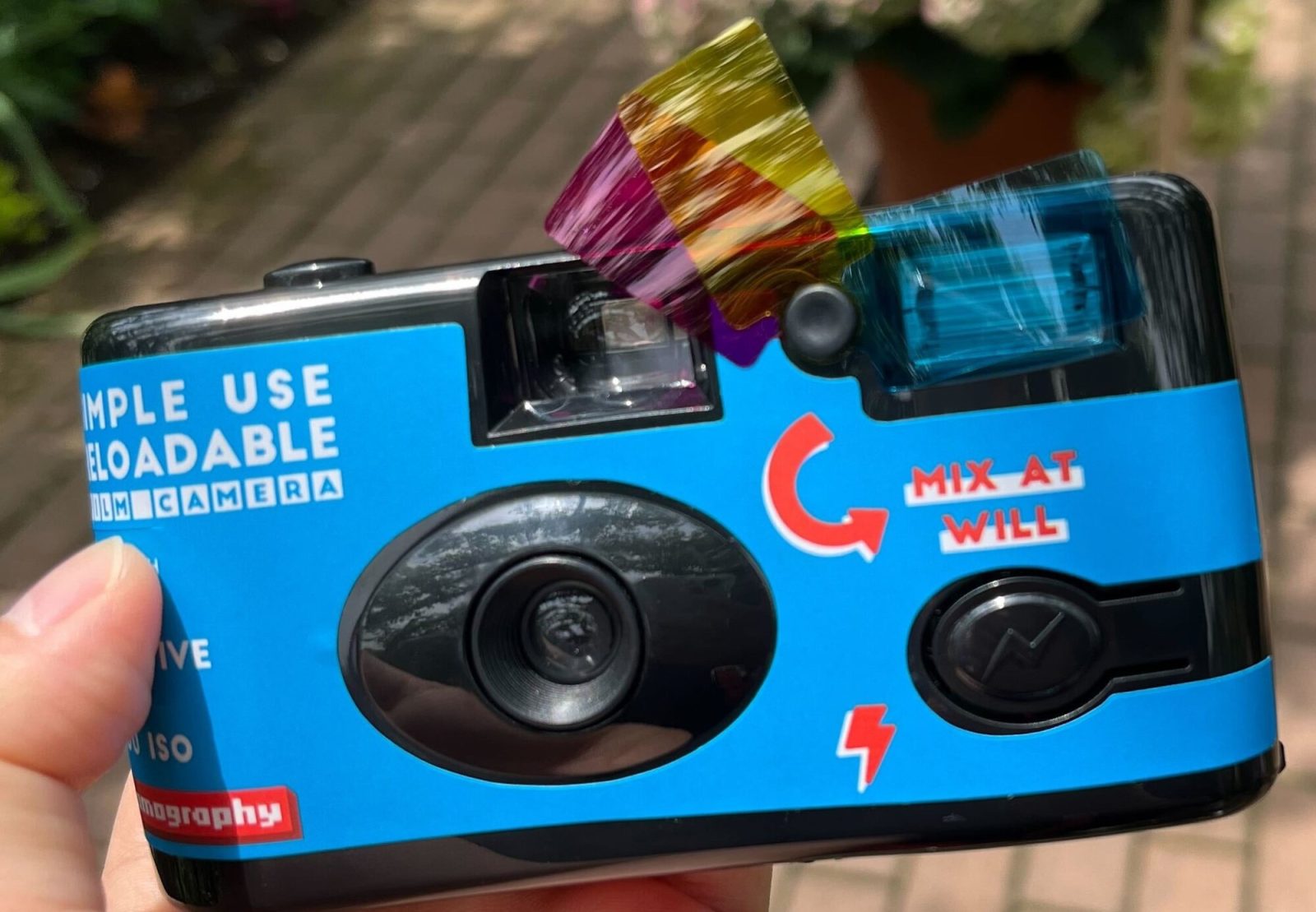 lomographyのsimple use reloadable film camera