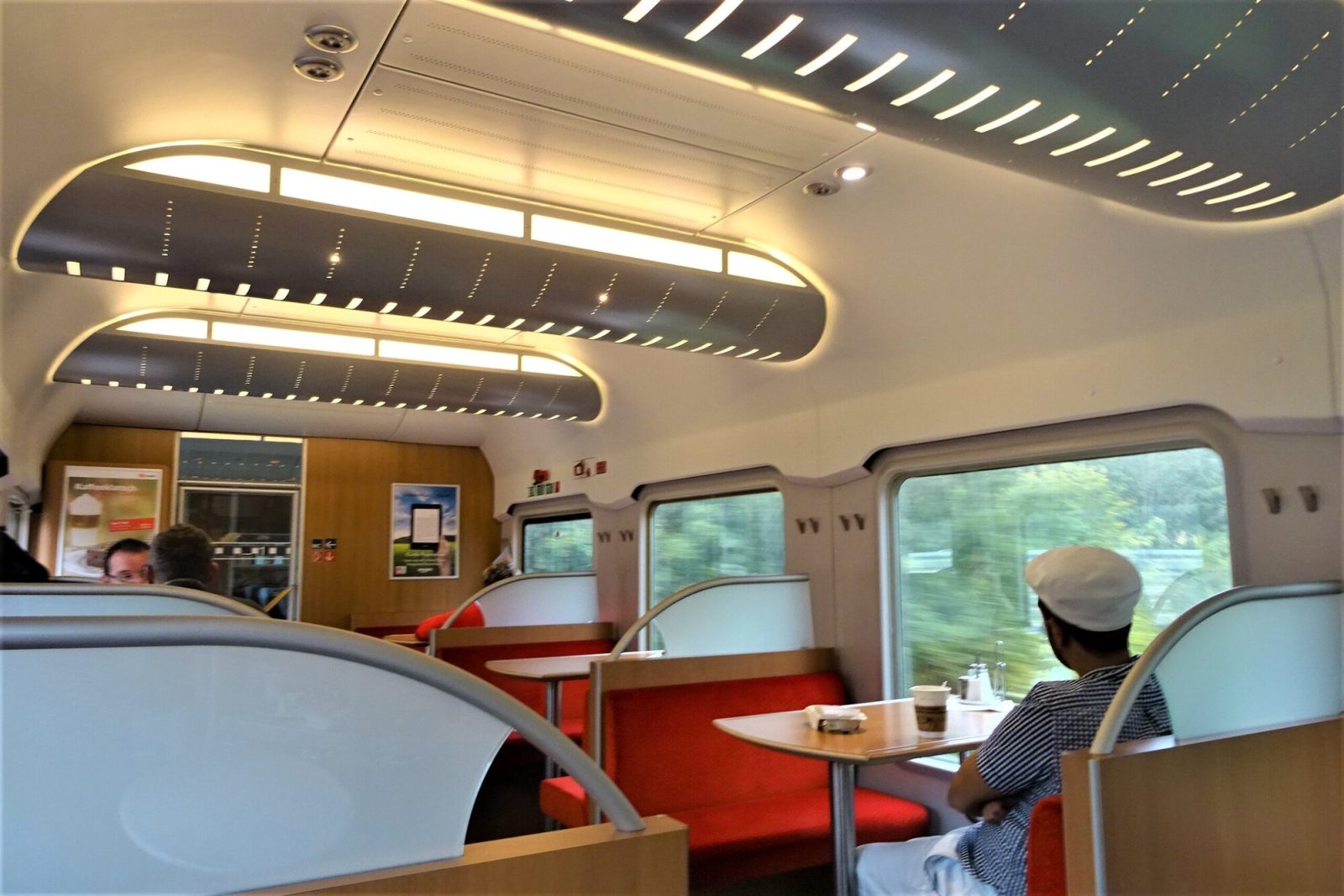 ドイツ鉄道の食堂車