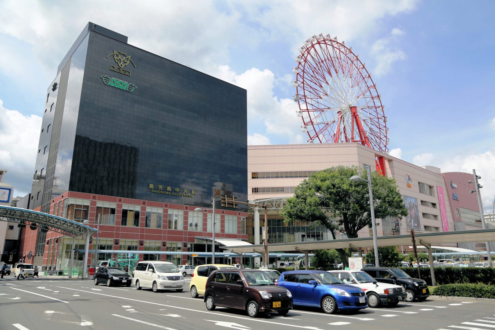 九州の鹿児島中央駅