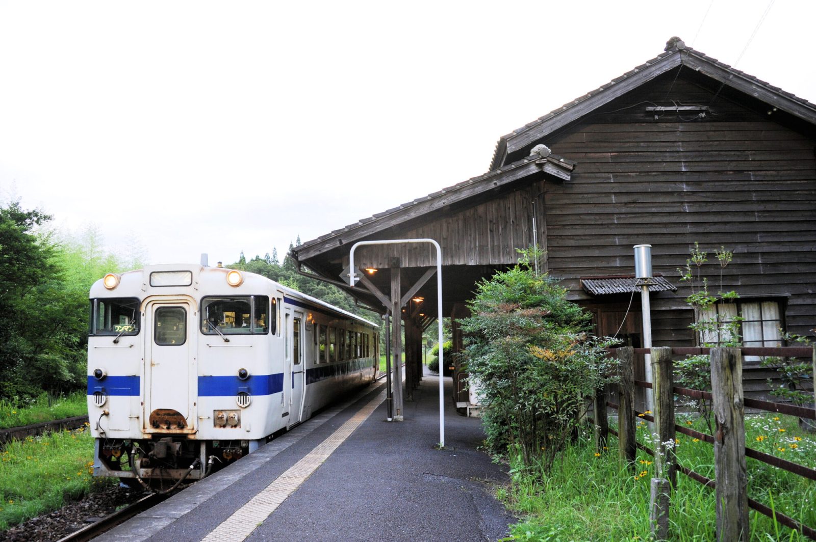 九州の鹿児島嘉例川駅