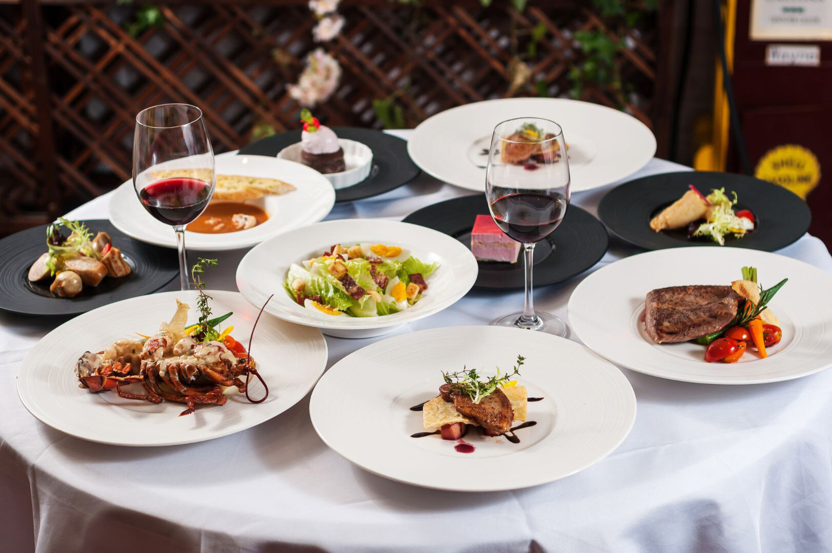 実は多種多様なフランス料理！ぜひとも味わいたいパリの料理は？