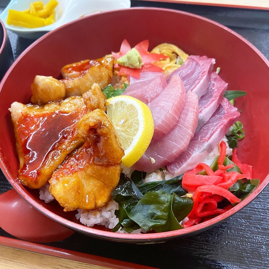 遍路の駅 夫婦善哉のキンメ丼