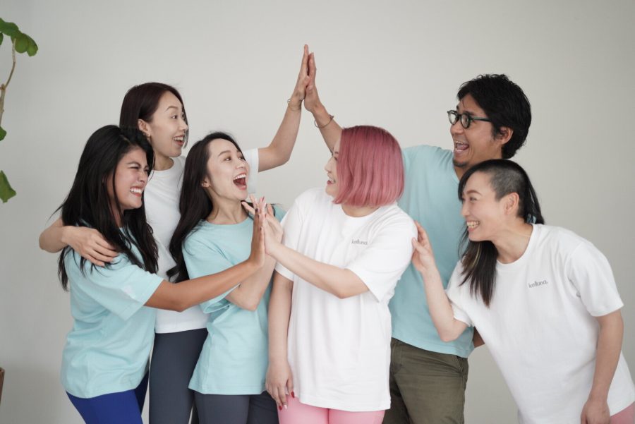 スリランカ女性とつくるフィットネスウェア「kelluna.」“自分をもっと好きになる”に寄り添うアイテムたち