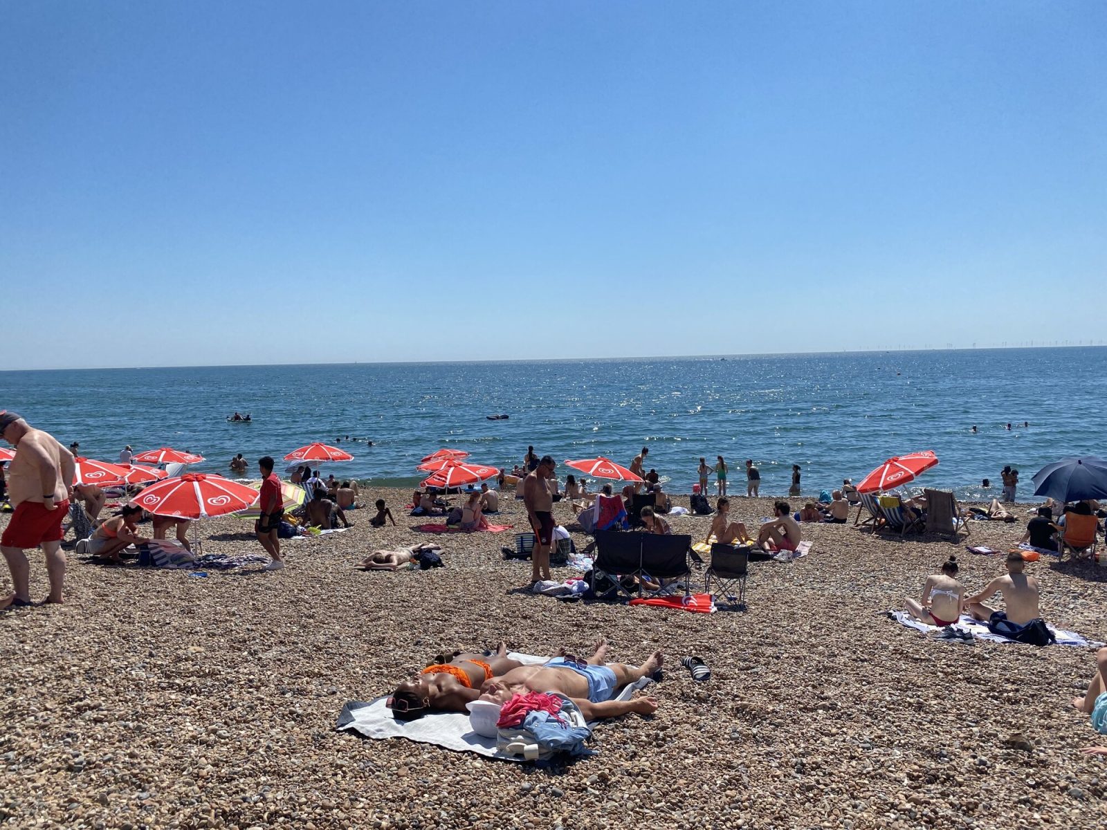ロンドンから電車で1時間半！海辺の街ブライトンで感じるイギリスの夏