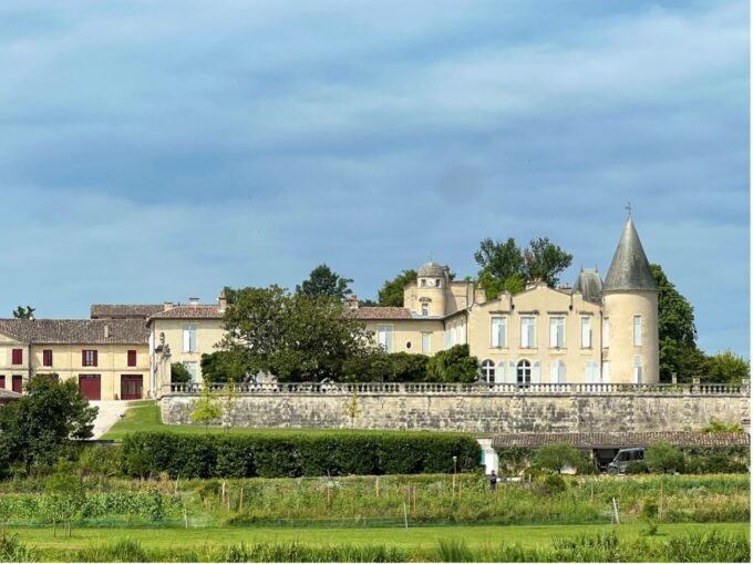 フランスのボルドー地方にあるワイナリー「シャトー・ラフィット・ロートシルト」の建物