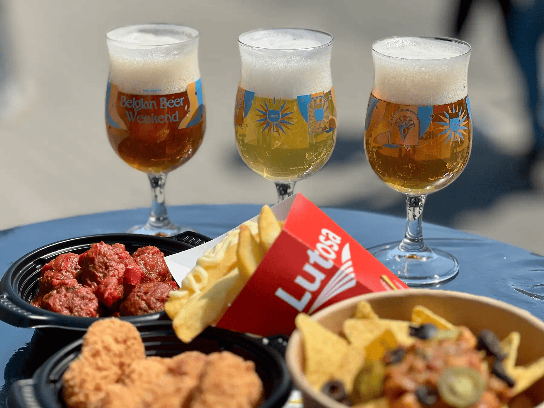 「ベルギービールウィークエンド2025 六本木」開催。初登場18種類のビールとグルメ、音楽で彩る5日間。
