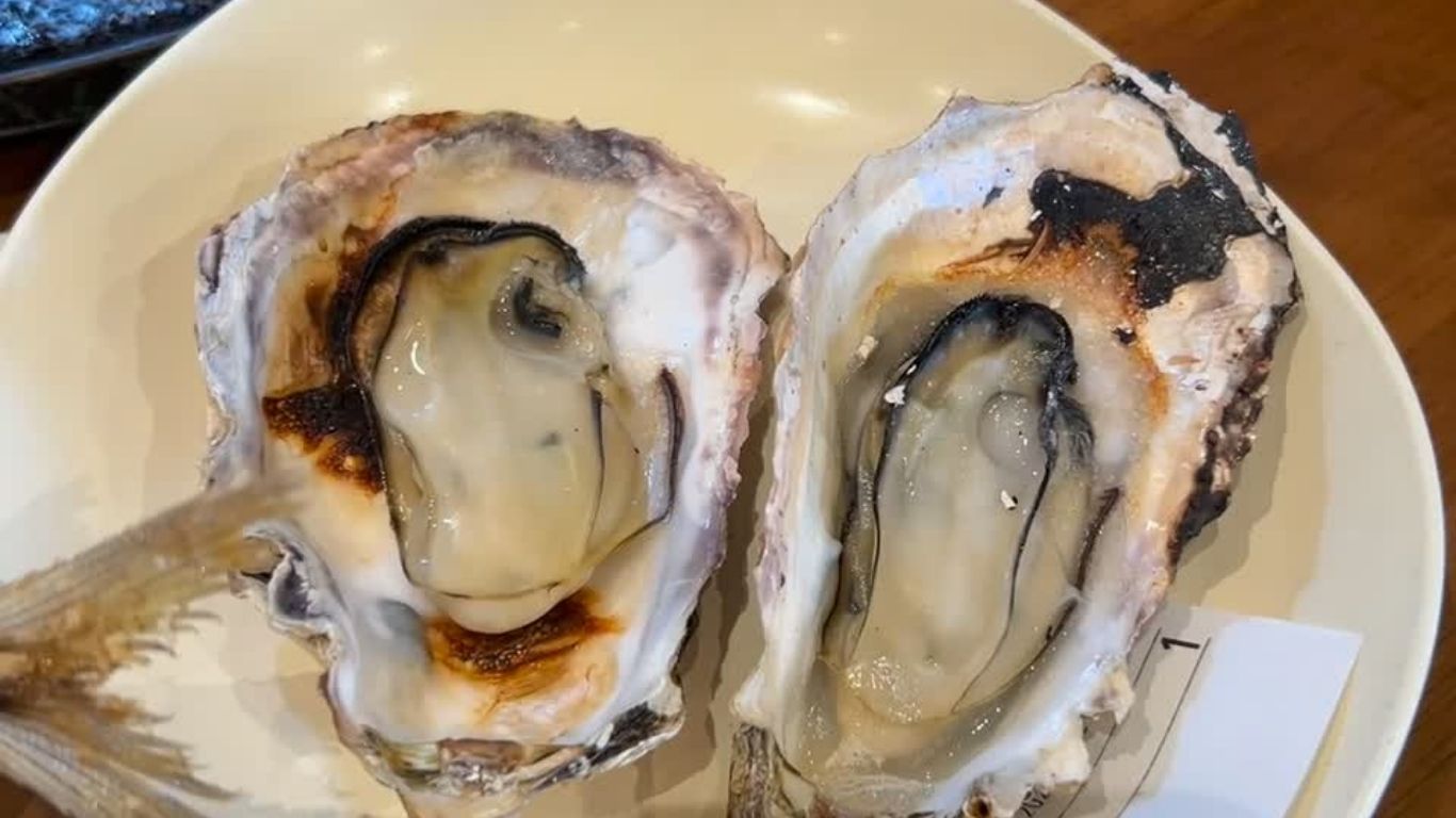 殻付き焼き牡蠣